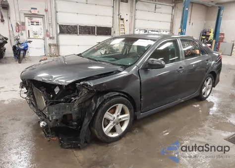 2012 Toyota Camry Se z USA, uszkodzony, nr VIN 4T1BF1FK0CU101148